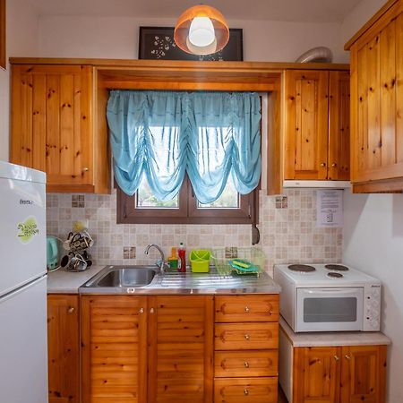 Megris Country Houses Vingláfia Екстериор снимка