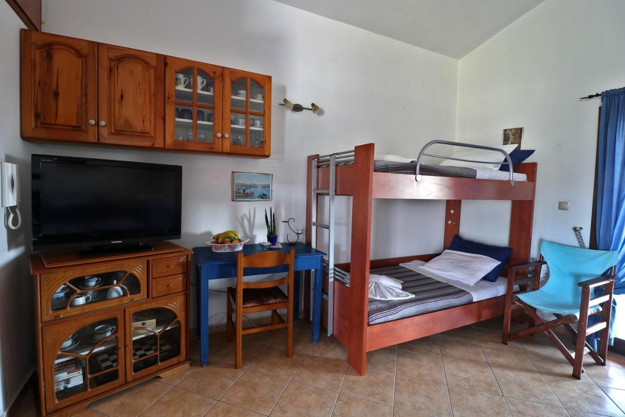 Megris Country Houses Vingláfia Екстериор снимка